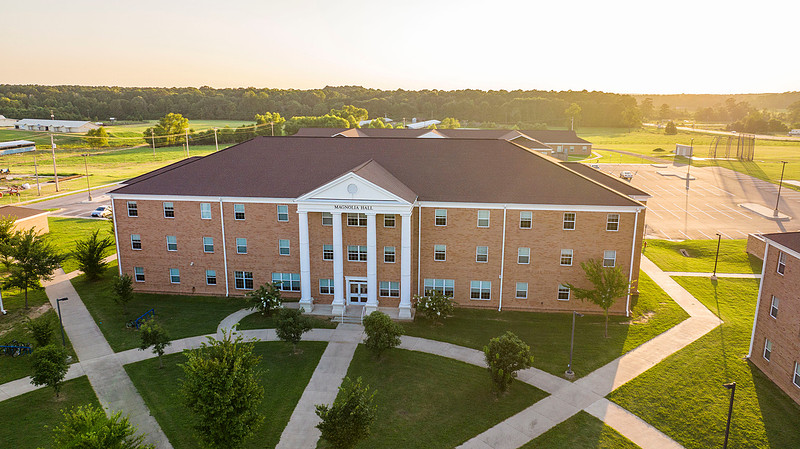 PHOTO OF MAGNOLIA HALL