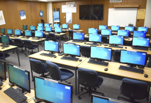 Magale Library Room 322 computer lab