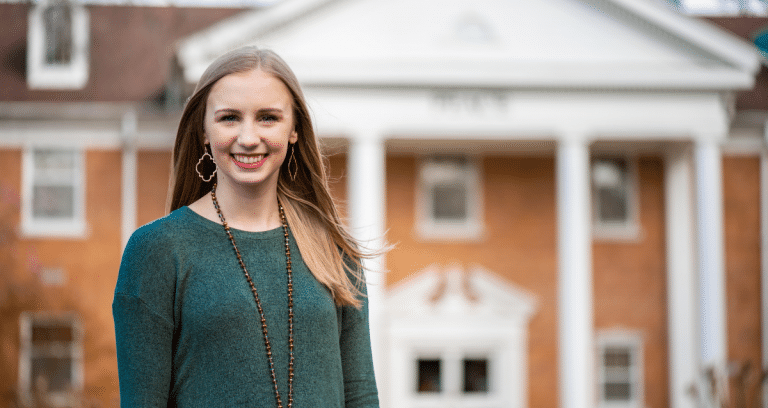 Sarah Fincher named 2021 Outstanding Student for Behavioral and Social Sciences